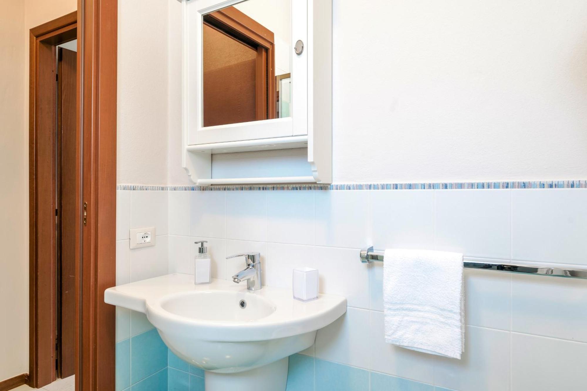 Apartments Blitz - Regarda Travel Lazise Exteriör bild