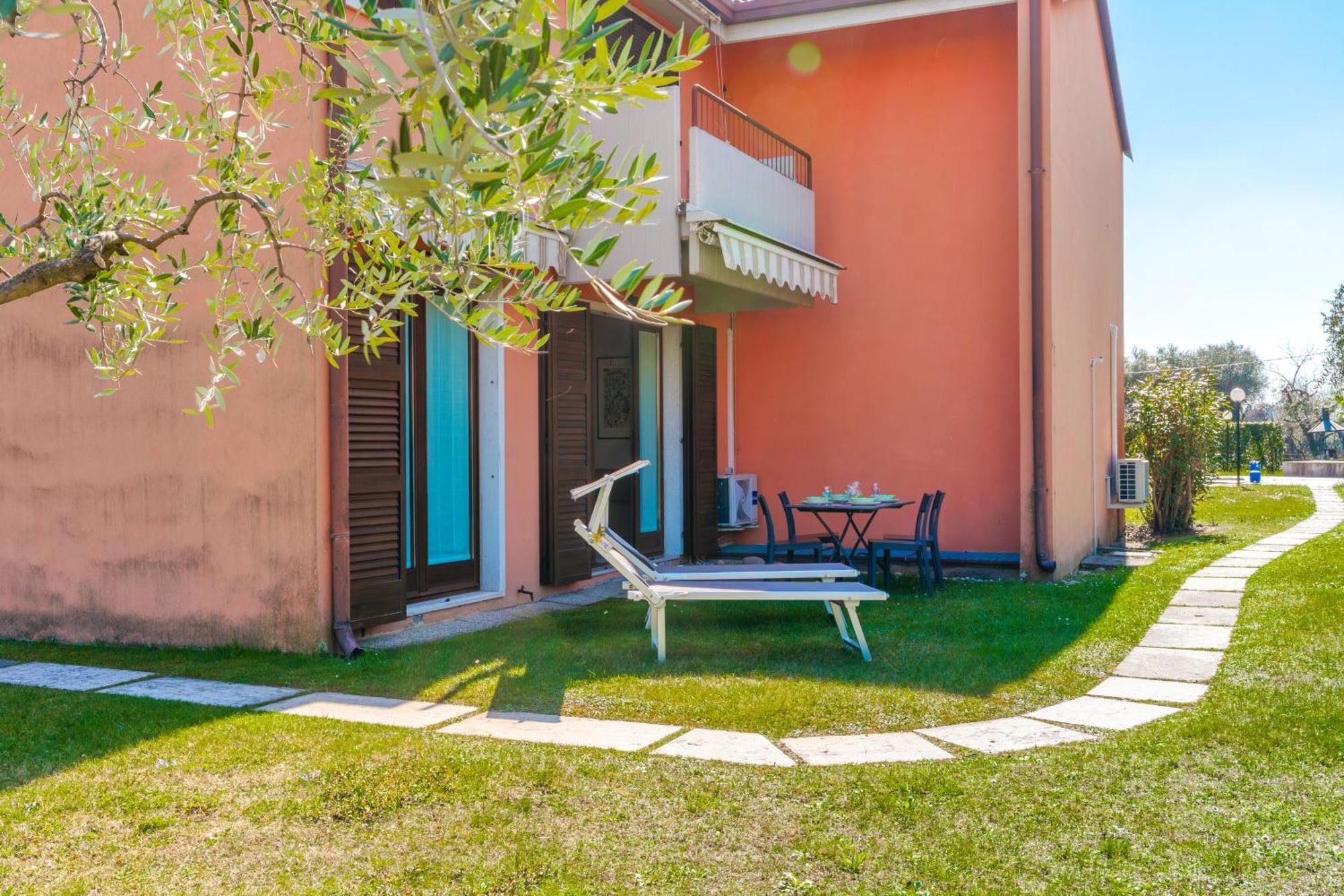 Apartments Blitz - Regarda Travel Lazise Exteriör bild